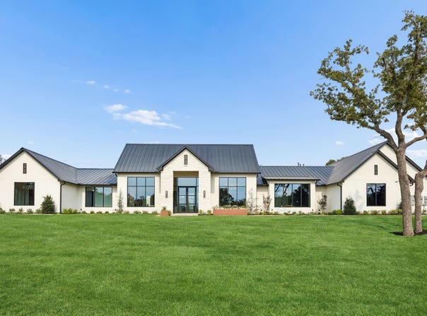 10180 Jess Wallace Road, Argyle, TX 76226