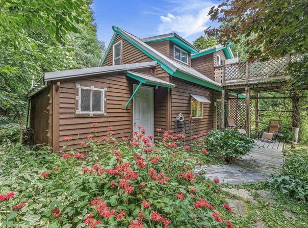 8594 W Old State Road, Central Lake, MI 49622