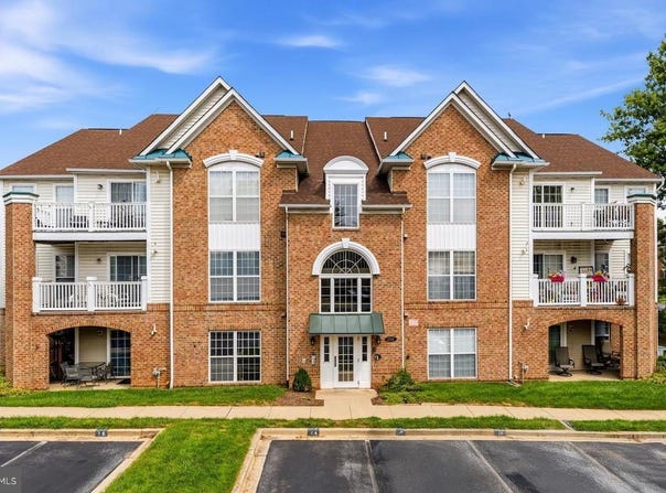 2103 WAYSIDE DR, FREDERICK, MD 21702