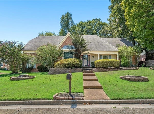 361 SUMMERFIELD Ln, Memphis, TN 38018