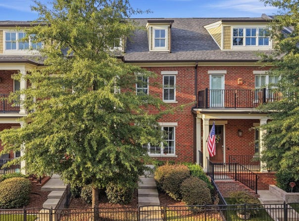 117 E 3rd Street, Chattanooga, TN 37403