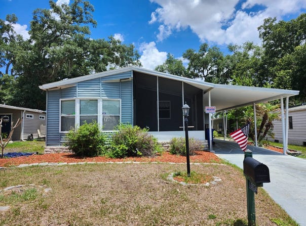 10024 Oak Forest Dr, Riverview, FL 33569