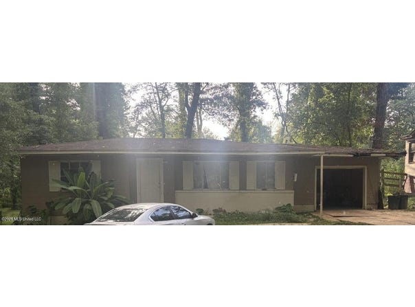 2438 Paden Street, Jackson, MS 39204