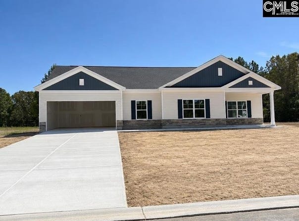 301 Raglins Walk, Lugoff, SC 29078
