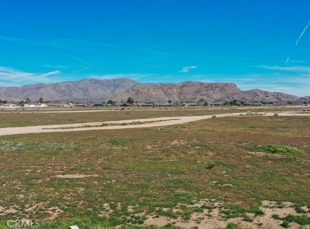 Pueblo Rd, Apple Valley, CA 92308