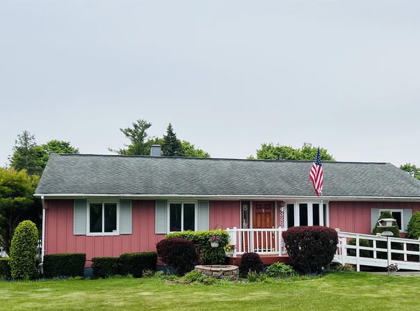 3280 Glenbrook Drive, Bay City, MI 48706