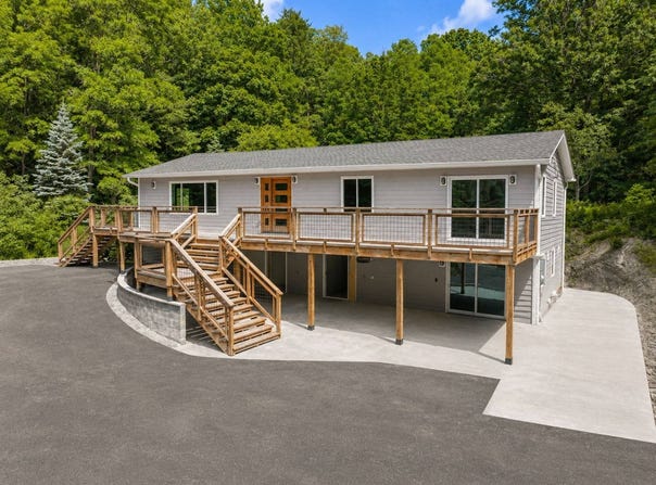 117 Camp Rd, Red Hook, NY 12571