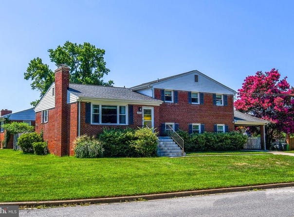 5815 ARBROATH DR, CLINTON, MD 20735