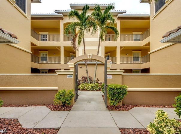 3804 Agualinda Boulevard, Cape Coral, FL 33914