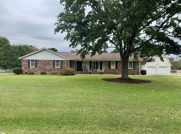 13 Dacus Drive, Williamston, SC 29697