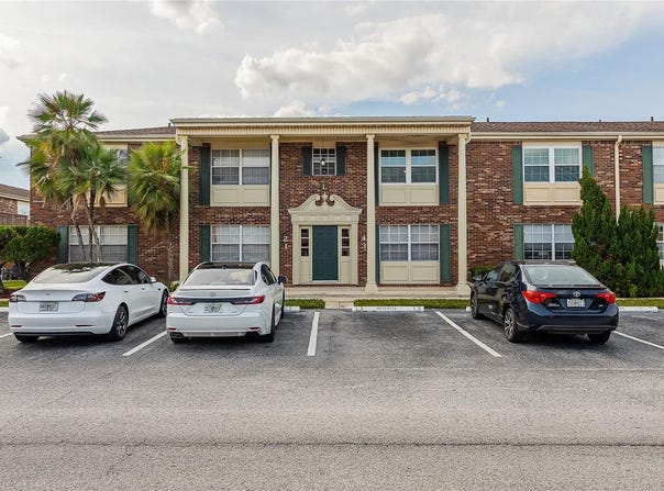 1920 E EDGEWOOD Drive, LAKELAND, FL 33803