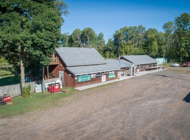 1067 Highway 107, Braham, MN 55006