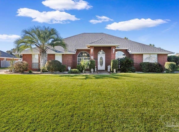 4263 Chittingham Dr, Pace, FL 32571
