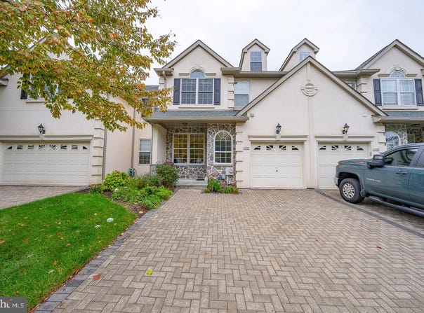 1114 BRIANS Way, WAYNE, PA 19087