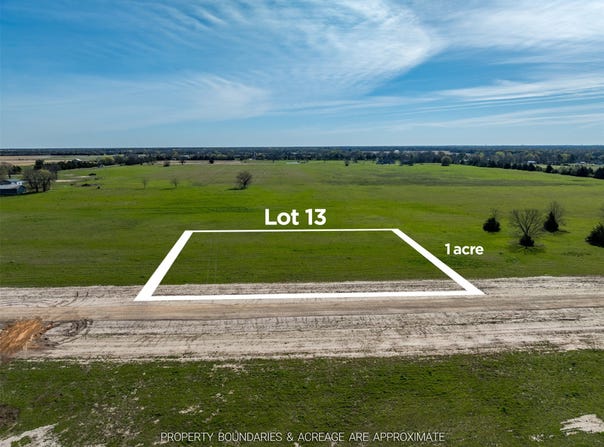 199 Private Road 33263, Sumner, TX 75486