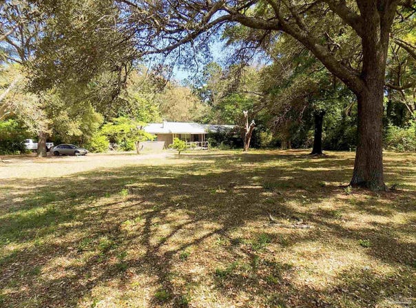 5774 Northrop Rd, Milton, FL 32570
