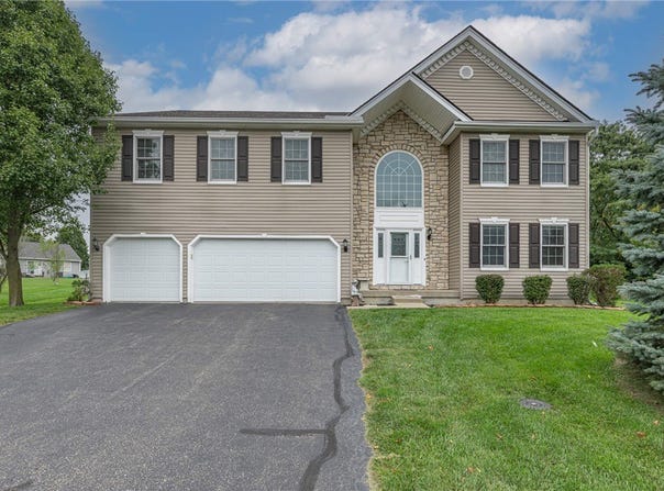 834 Willowbrook Drive, Monroe, OH 45050