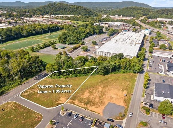 Smith Industrial Blvd, DALTON, GA 30721
