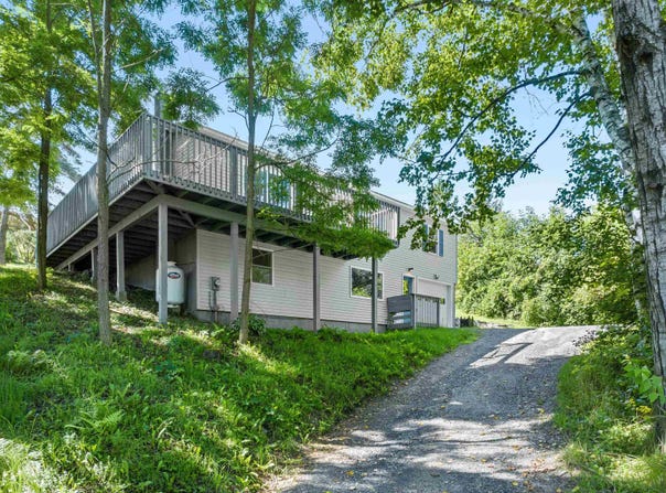 7 Silver Circle, Barre Town, VT 05641