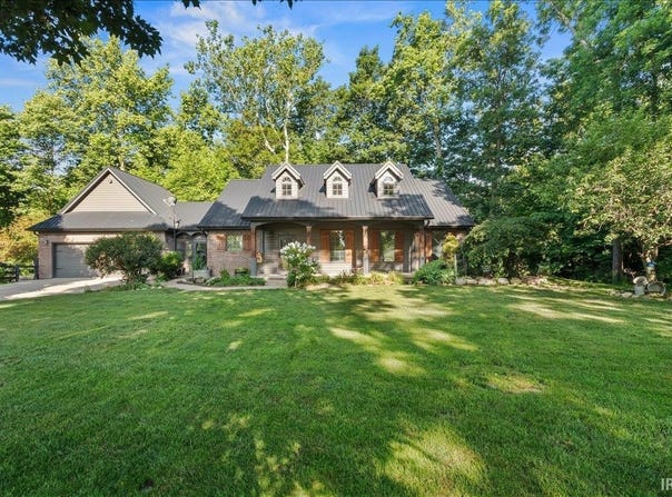 1353 S 1038 E, Greentown, IN 46936-9433