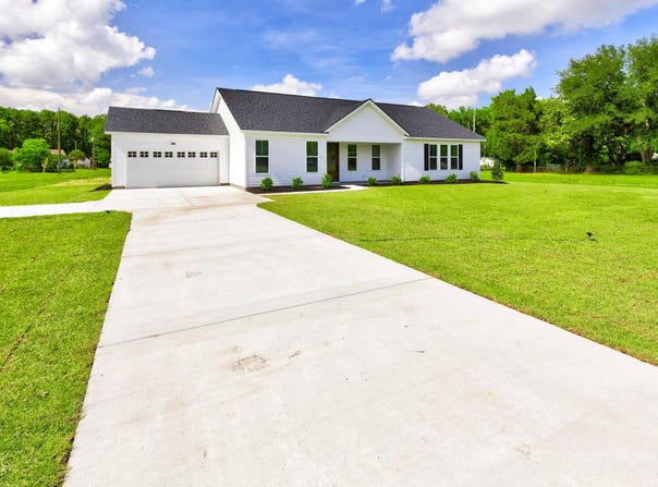 220 Scotch Range Road, Summerville, SC 29483