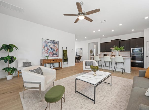 961 Oak Chase Way, Leander, TX 78641