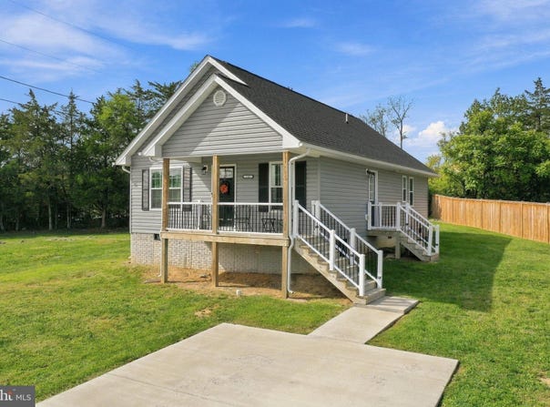 705 CAPON Road, STRASBURG, VA 22657