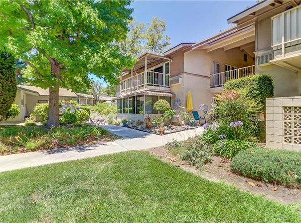 524 Calle Aragon, Laguna Woods, CA 92637