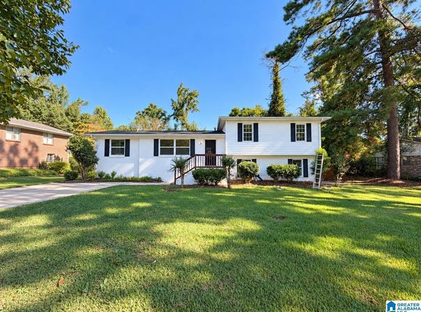 7190 ROWAN ROAD, LEEDS, AL 35094
