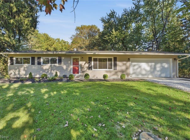 1745 Orchard Drive, Akron, OH 44333