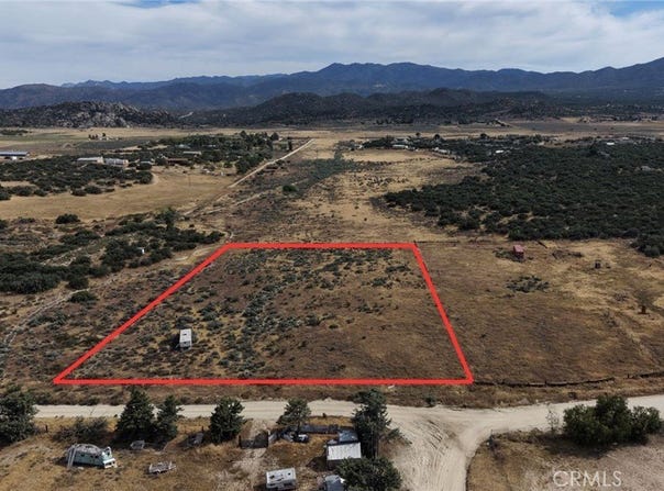 Yucca Valley Road, Anza, CA 92539