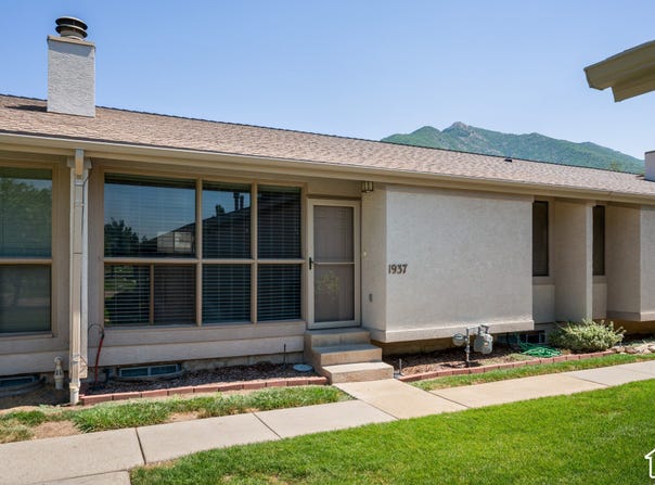 1937 E 5625 S, South Ogden, UT 84403