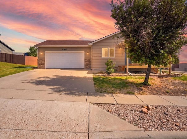 4923 S Pointe Drive, Rapid City, SD 57701