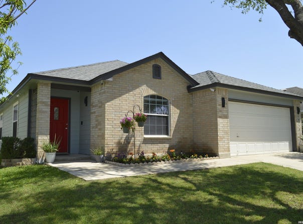 16238 GALLOPING OAK KNL, Selma, TX 78154