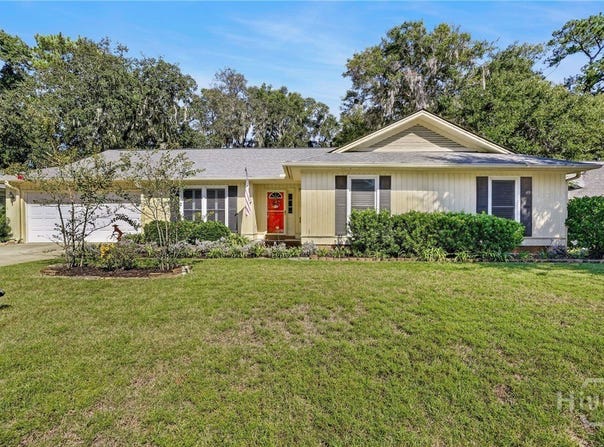 928 Moss Drive, Savannah, GA 31410