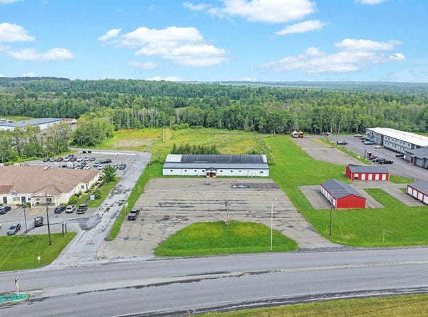 18 Access Highway, Caribou, ME 04736