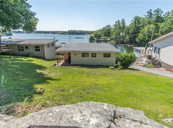 19474 Crestview Drive, Wellesley Island, NY 13640