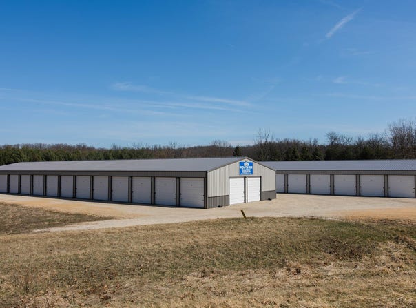 672 US Rt. 52 Road, Amboy, IL 61310