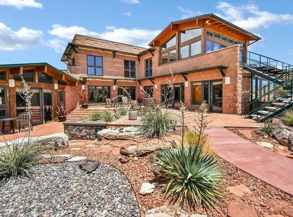 3995 S Desert Grave Rd, Torrey, UT 84775
