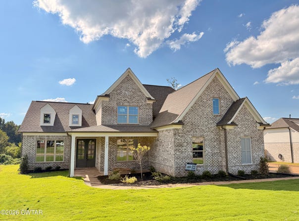 125 Westhaven Place, Jackson, TN 38305