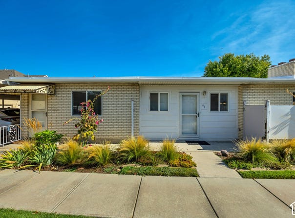 397 W 400 N, Bountiful, UT 84010
