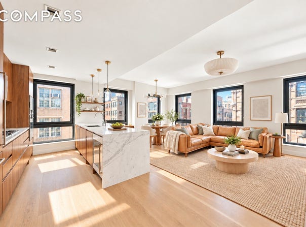 242 Broome Street, New York, NY 10002