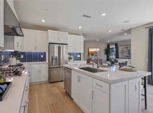645 Guy Turner Drive, Camarillo, CA 93010