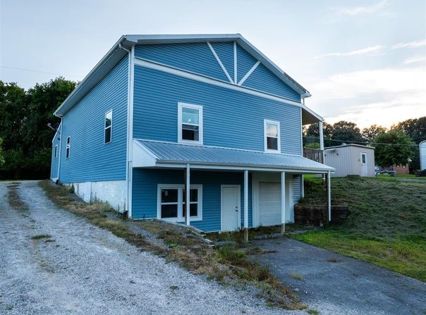 459 Logansport Road, Morgantown, KY 42261