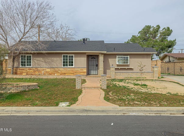 39047 Juniper Tree Road, Palmdale, CA 93551