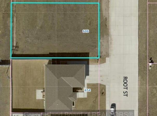 646 Root St., Grand Island, NE 68801