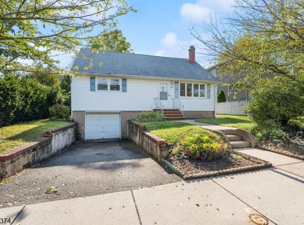 78 Garden St, Wood-Ridge Boro, NJ 07075-1924