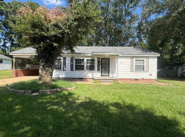 818 Maple Street, Magnolia, AR 71753