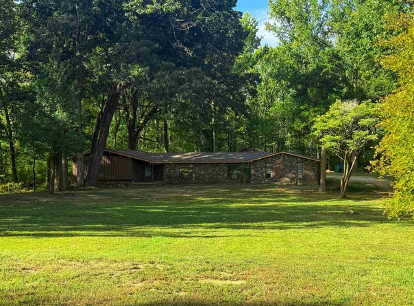 725 CHASER Dr, Millington, TN 38053