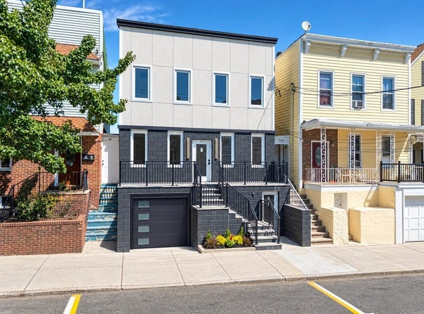 330 69TH ST, Guttenberg, NJ 07093-2465